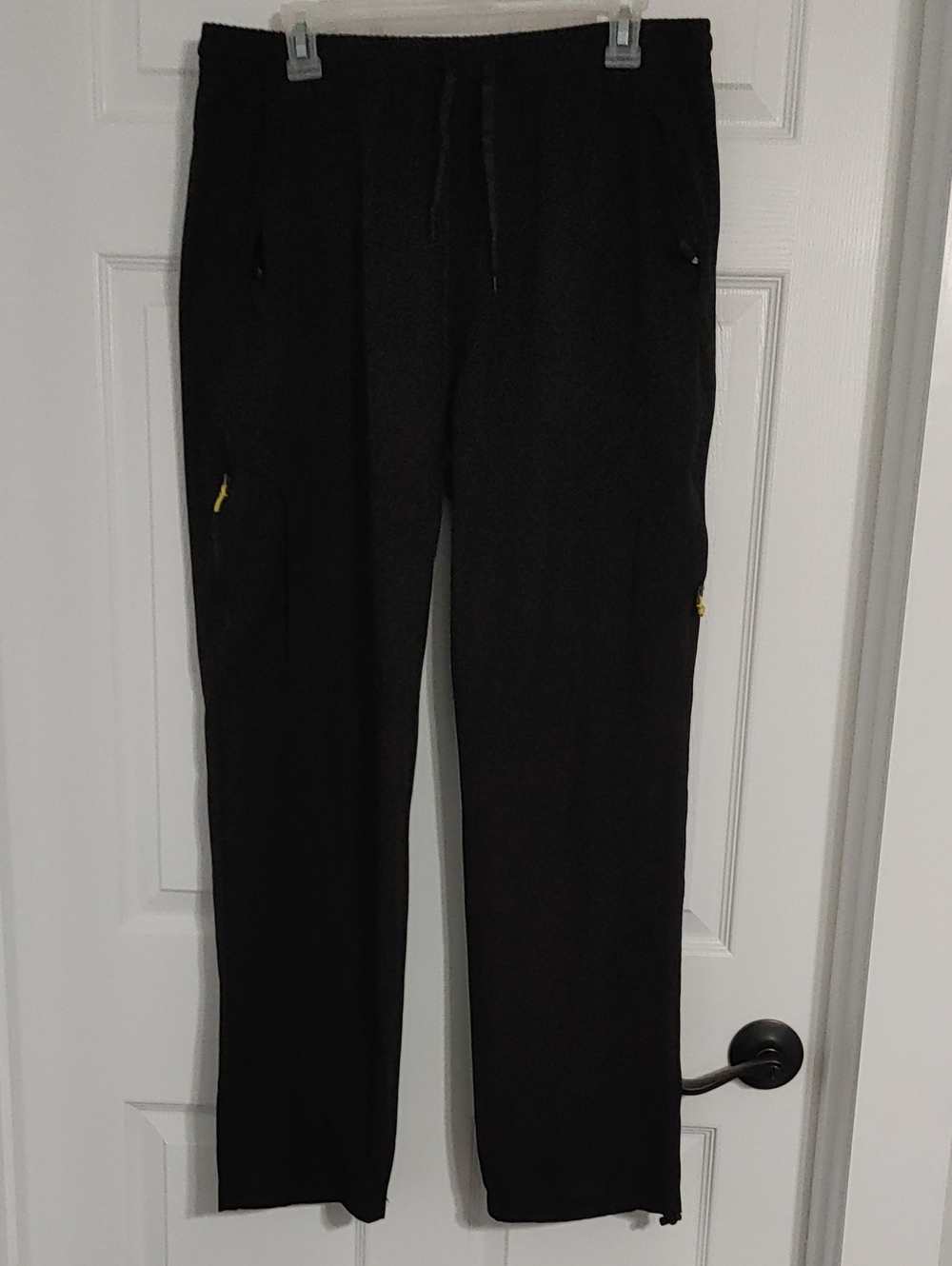 Women's Black Drawstring  Pants 5 Zipper Pockets Runs Sz Lg Scrubs Activewear